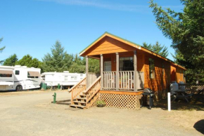 Long Beach Camping Resort Cabin 2